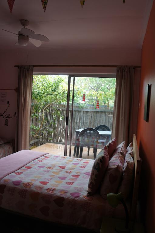 Cape Agulhas Backpackers Pansiyon Struisbaai Oda fotoğraf