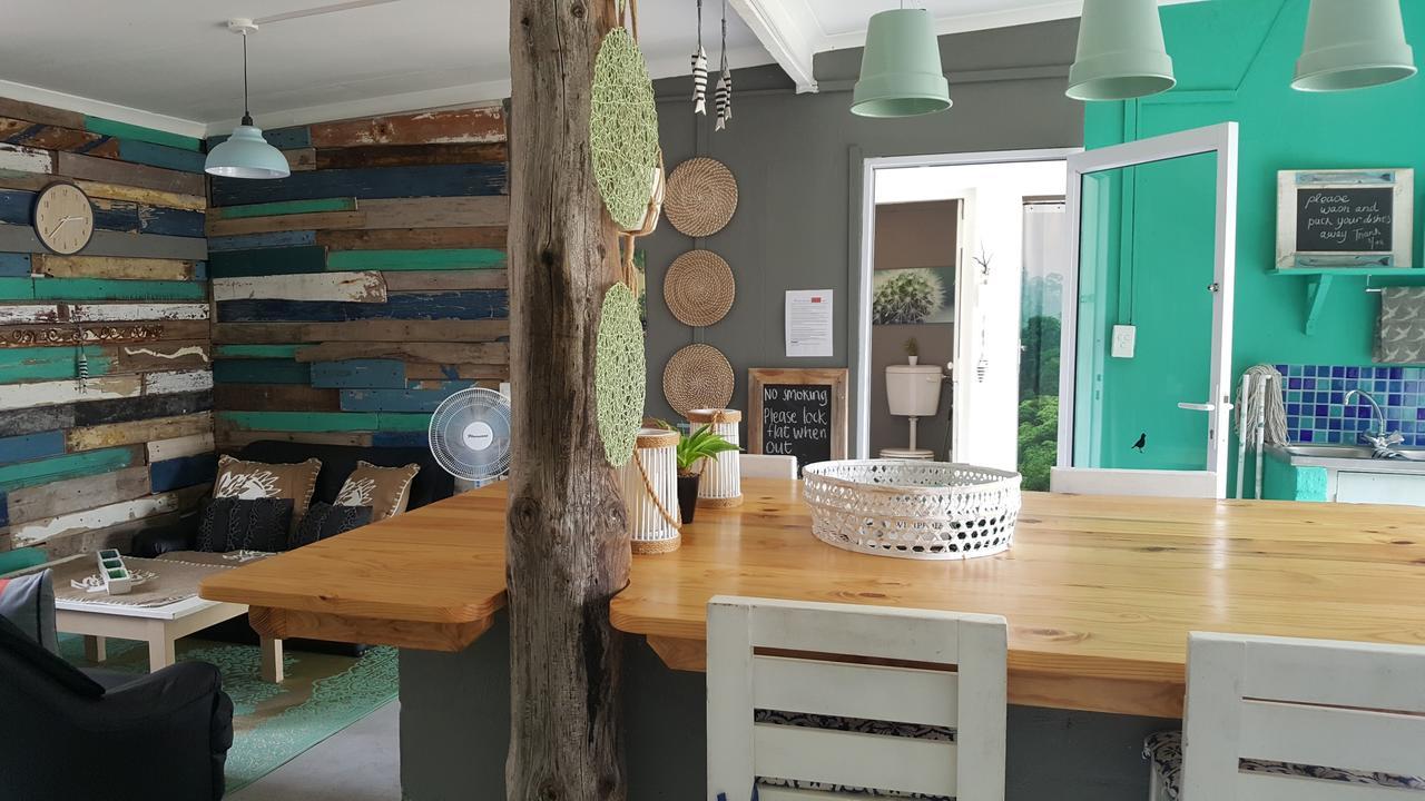 Cape Agulhas Backpackers Pansiyon Struisbaai Dış mekan fotoğraf
